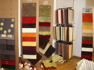 Große Auswahl an Teppichen